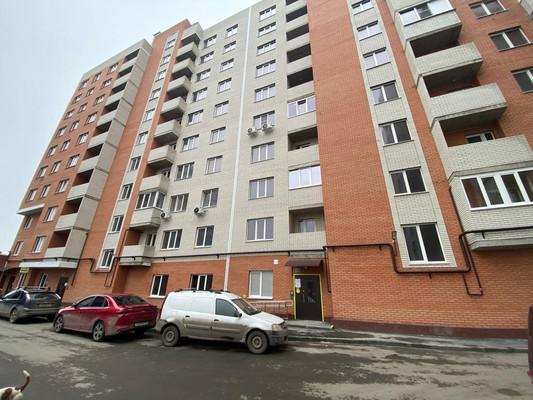 Квартира, Ростовская область, Батайск, ул. Клары Цеткин, 176А. Фото 1