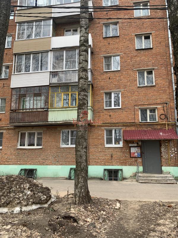 Квартира, Московская область, Сергиев Посад, мкр Звёздочка, Железнодорожная улица, 42. Фото 1