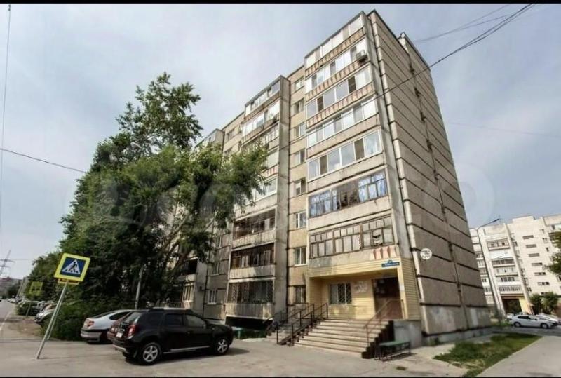 Квартира, Тюменская область, Тюмень, Центральный округ, ул. Коммунаров, 39. Фото 1
