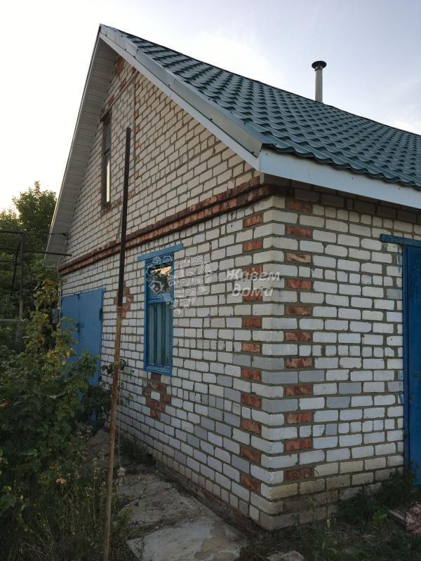 Дом, Волгоградская область, с. Червлёное. Фото 1
