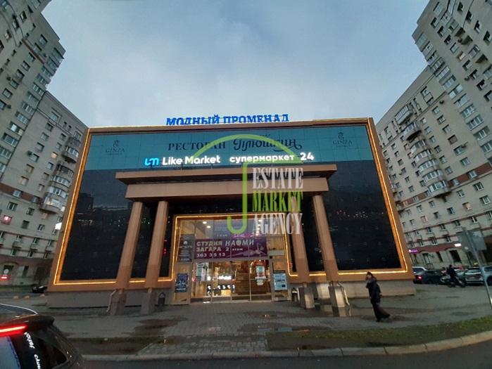 Торговая площадь, Санкт-Петербург, тер-рия Озеро Долгое, Комендантский пр-т , 9. Фото 1