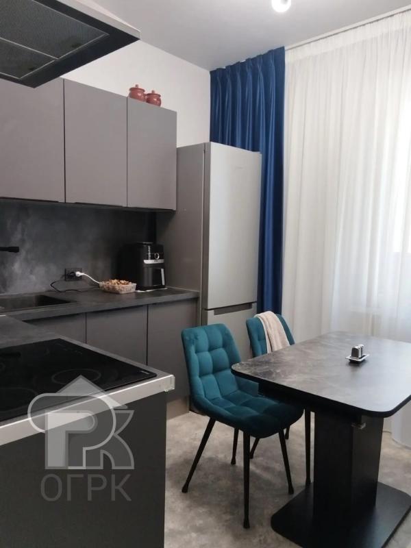 2-комн. квартира, 54 м², 13/17 этаж