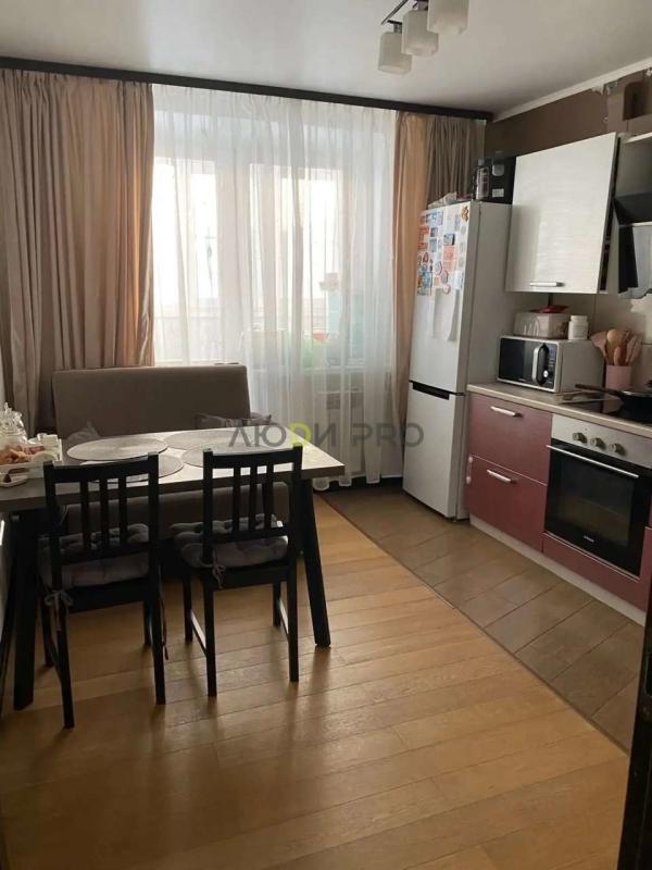 2-комн. квартира, 55 м², 6/12 этаж