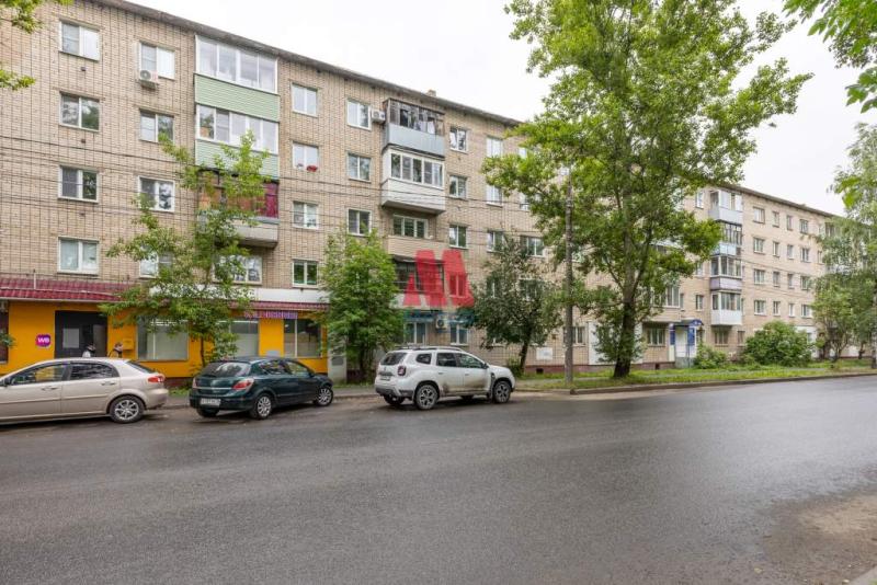 2-комн. квартира, 47 м², 1/5 этаж