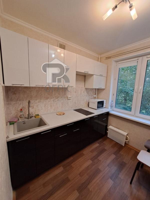 2-комн. квартира, 45 м², 3/9 этаж