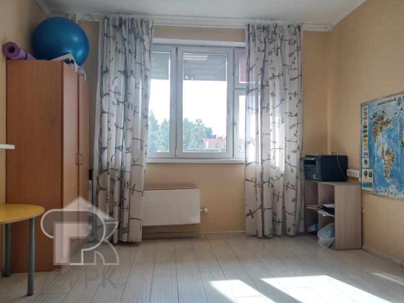 2-комн. квартира, 67 м², 1/22 этаж