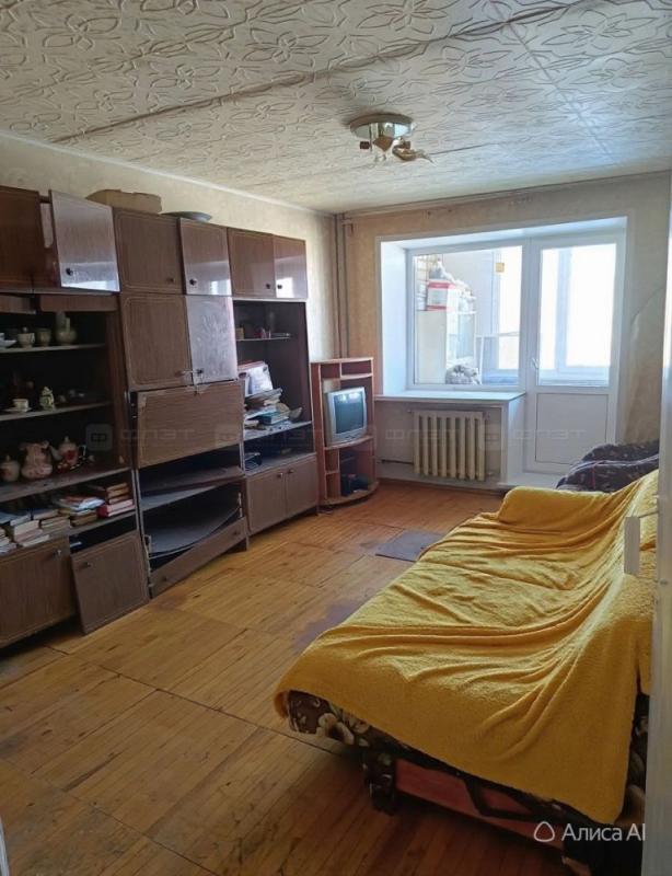 2-комн. квартира, 54 м², 3/5 этаж