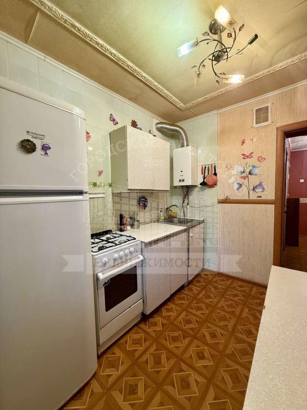 2-комн. квартира, 45 м², 1/5 этаж