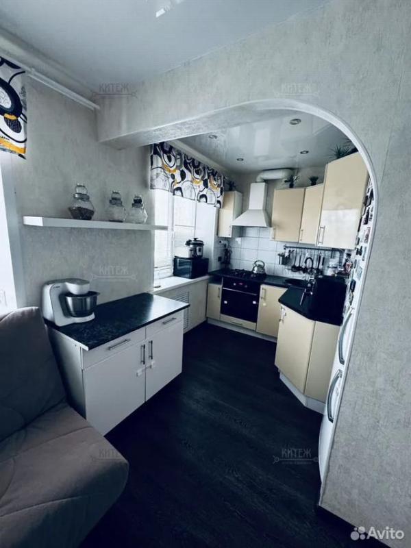 4-комн. квартира, 60 м², 4/5 этаж
