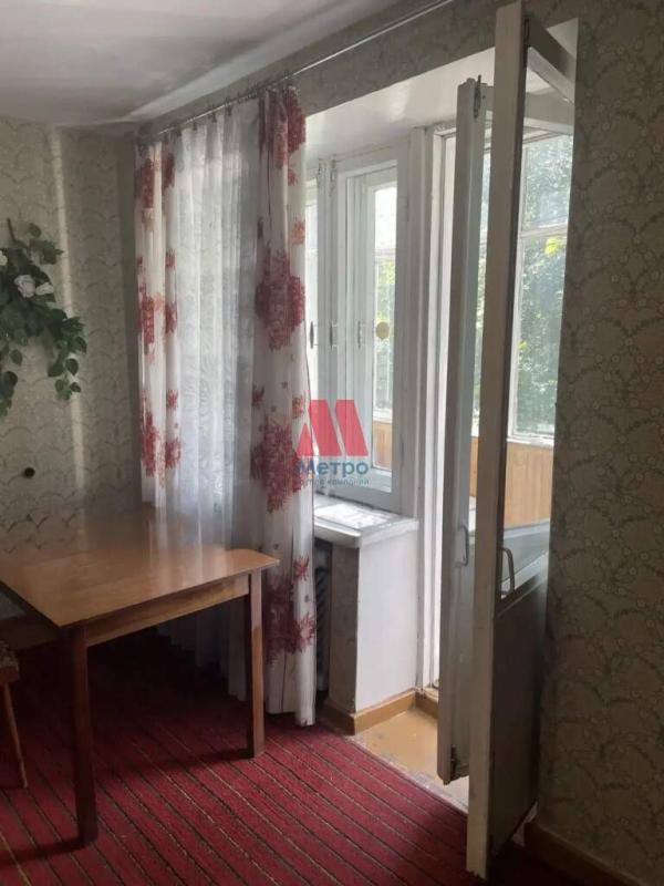 2-комн. квартира, 42 м², 4/5 этаж