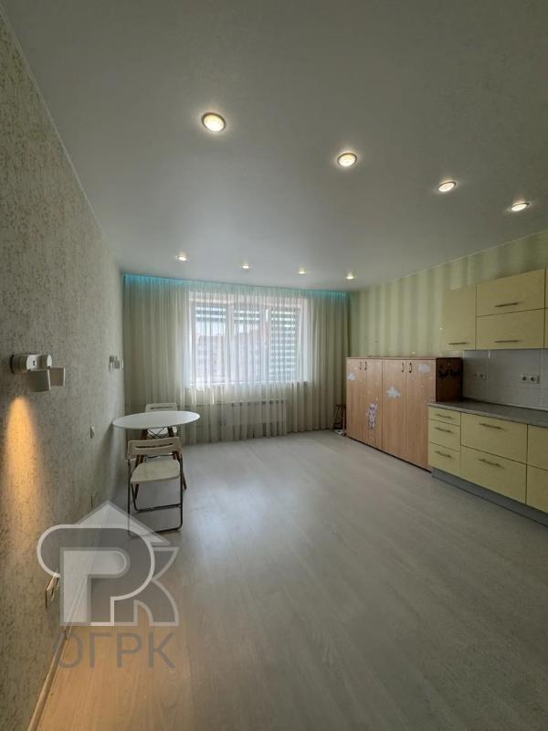 2-комн. квартира, 63 м², 16/17 этаж