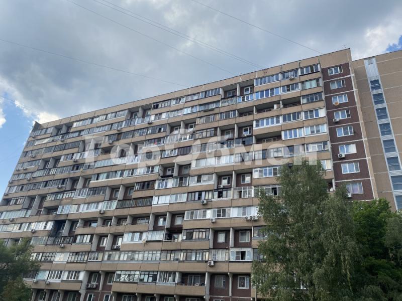 2-комн. квартира, 52 м², 14/14 этаж