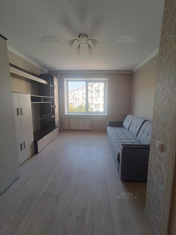 1-комн. квартира, 38 м², 3/8 этаж