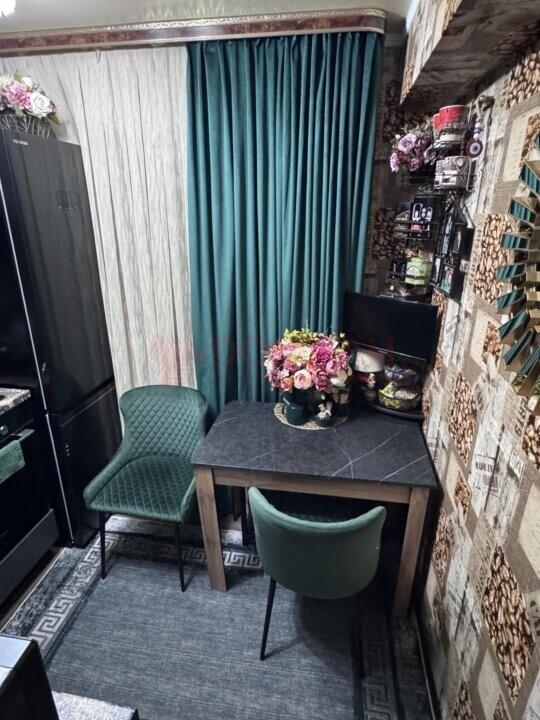 2-комн. квартира, 43 м², 1/5 этаж