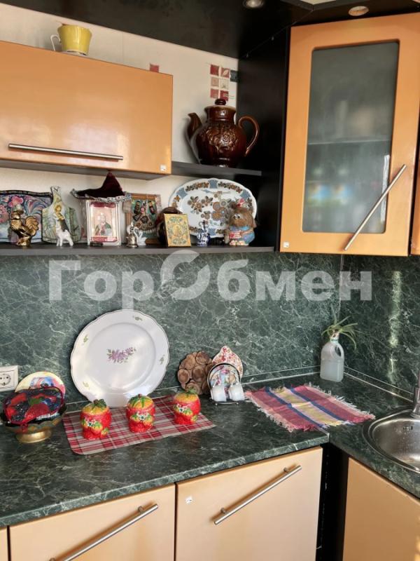 2-комн. квартира, 45 м², 10/12 этаж