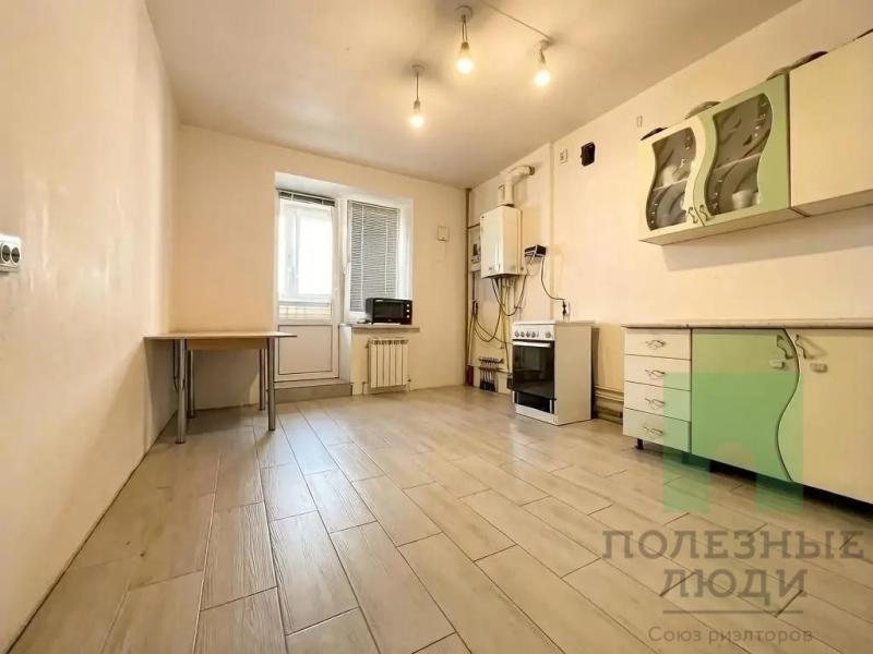 3-комн. квартира, 97 м², 3/10 этаж