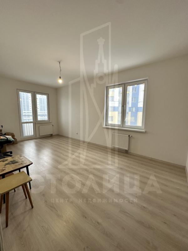 2-комн. квартира, 62 м², 8/27 этаж
