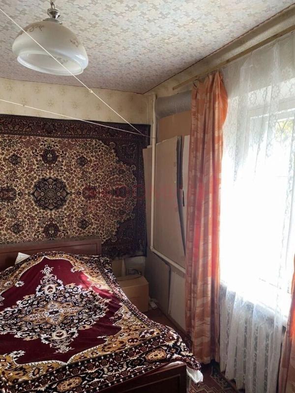2-комн. квартира, 45 м², 1/4 этаж