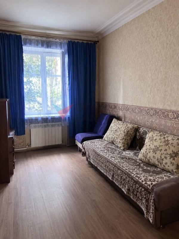 2-комн. квартира, 48 м², 1/4 этаж