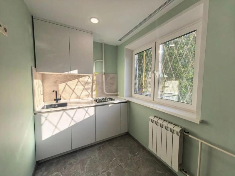 2-комн. квартира, 48 м², 1/9 этаж