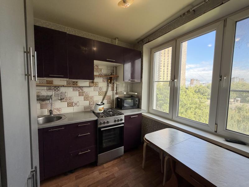 2-комн. квартира, 44 м², 8/12 этаж