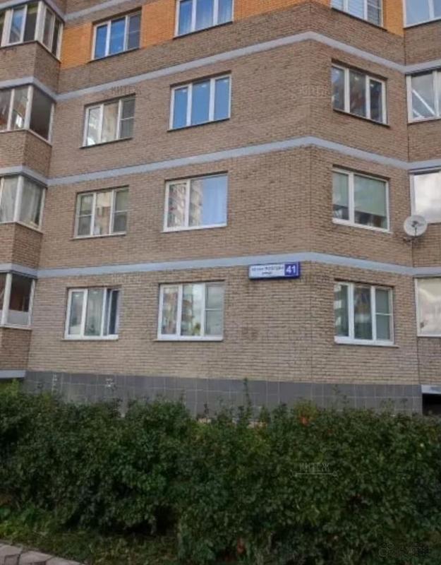 2-комн. квартира, 61 м², 2/25 этаж