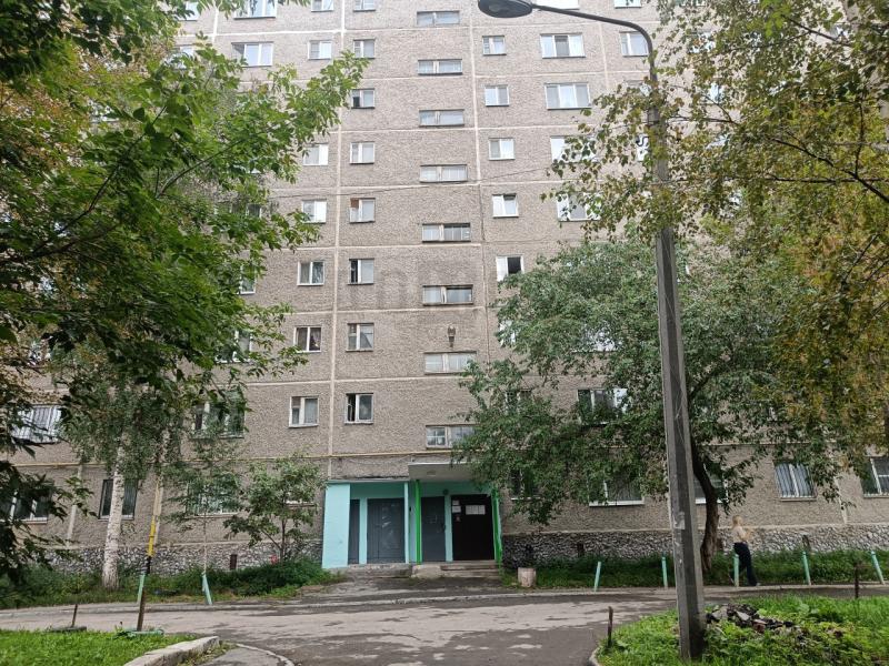 2-комн. квартира, 42 м², 3/9 этаж