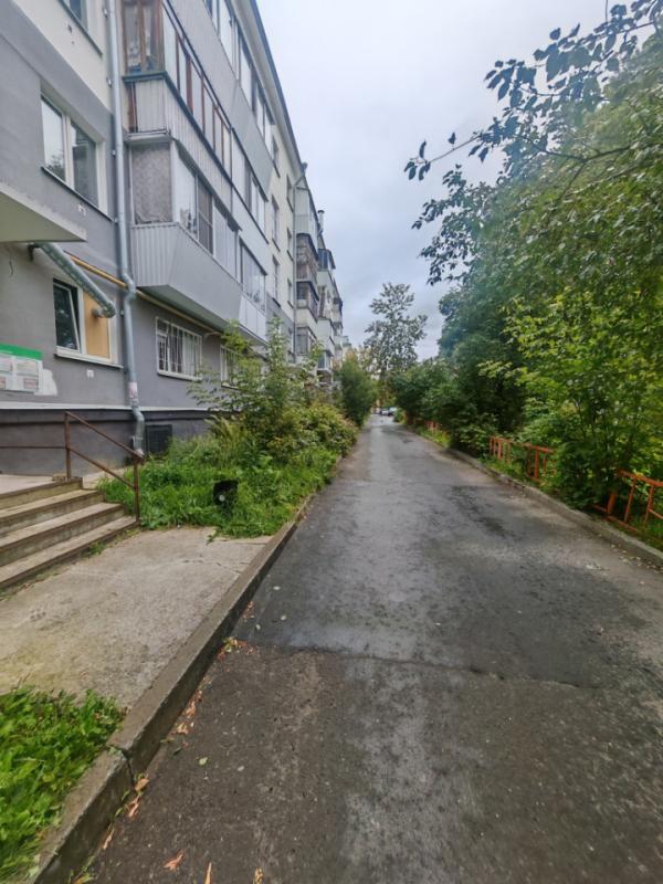 2-комн. квартира, 46 м², 4/5 этаж