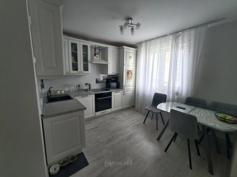 2-комн. квартира, 55 м², 8/16 этаж