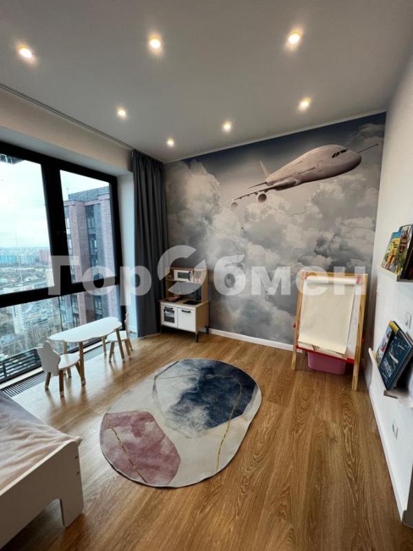 3-комн. квартира, 58 м², 29/32 этаж