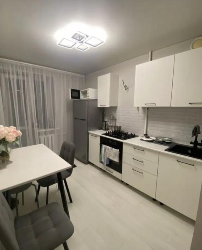 1-комн. квартира, 33 м², 2/9 этаж