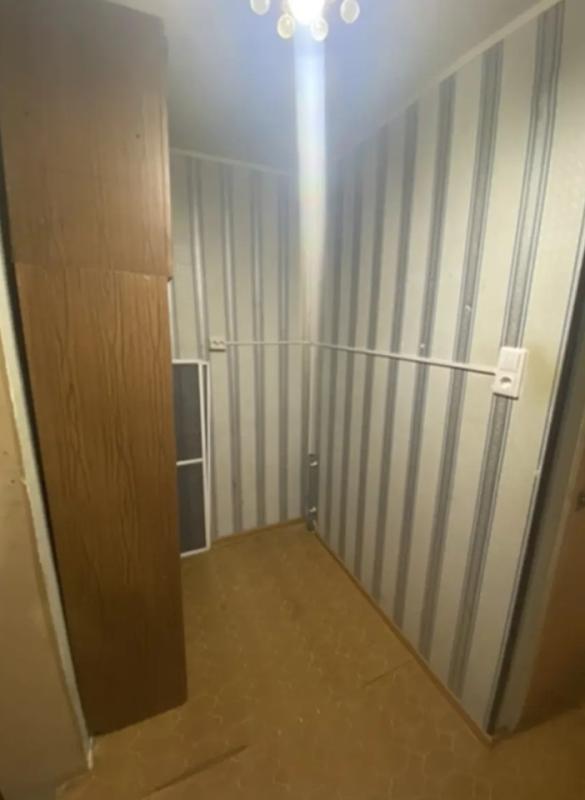1-комн. квартира, 33 м², 1/5 этаж