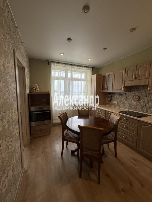 1-комн. квартира, 49 м², 4/4 этаж