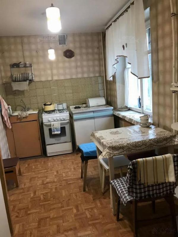 2-комн. квартира, 40 м², 2/5 этаж