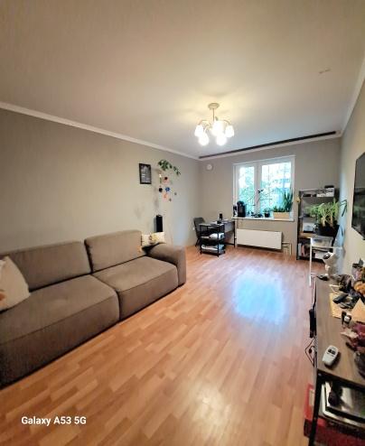 2-комн. квартира, 64 м², 2/12 этаж