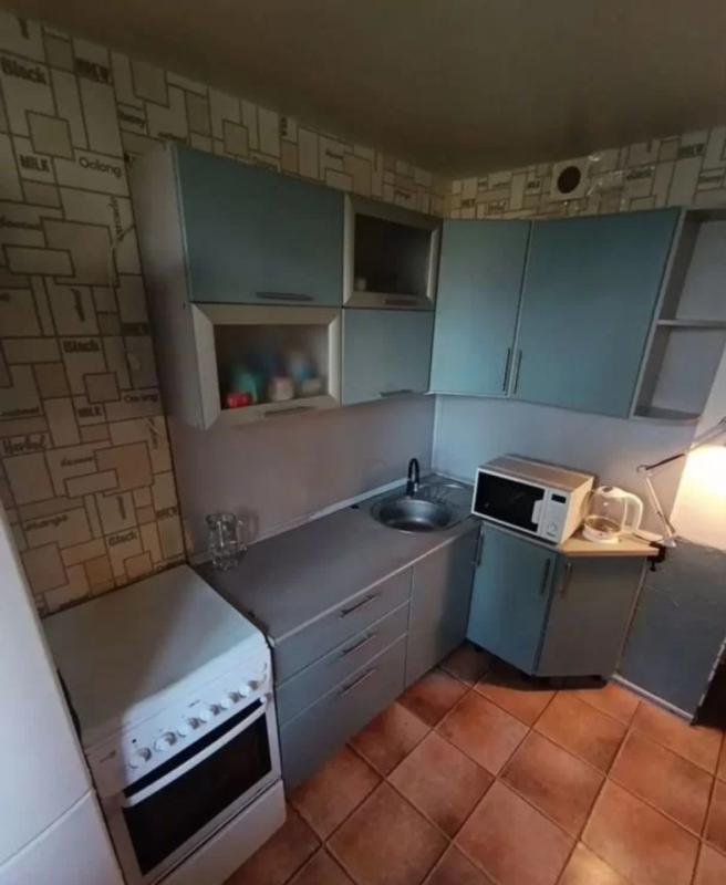 1-комн. квартира, 33 м², 3/9 этаж
