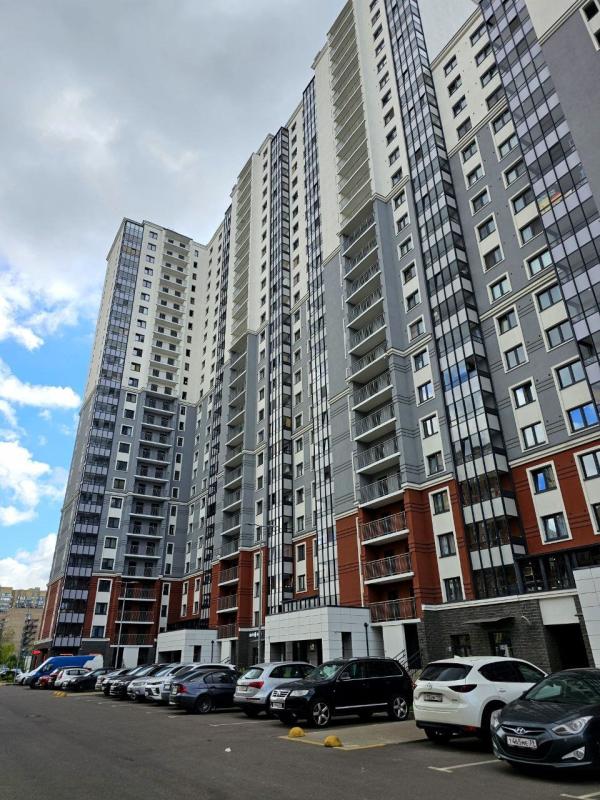 3-комн. квартира, 69 м², 2/18 этаж