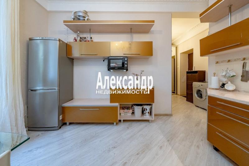 2-комн. квартира, 46 м², 1/6 этаж