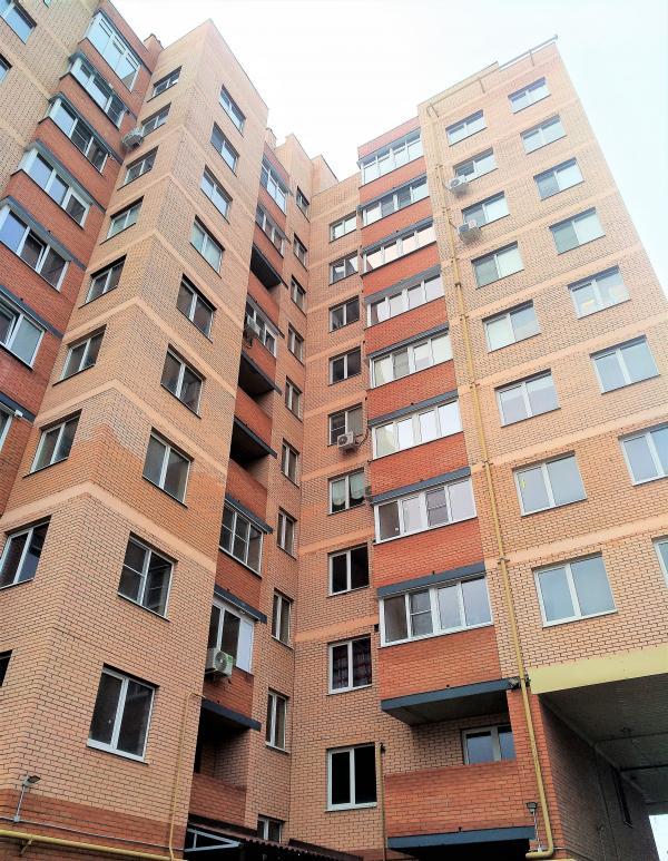 2-комн. квартира, 47 м², 2/10 этаж