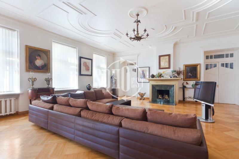 6-комнатная Квартира, 353 м2