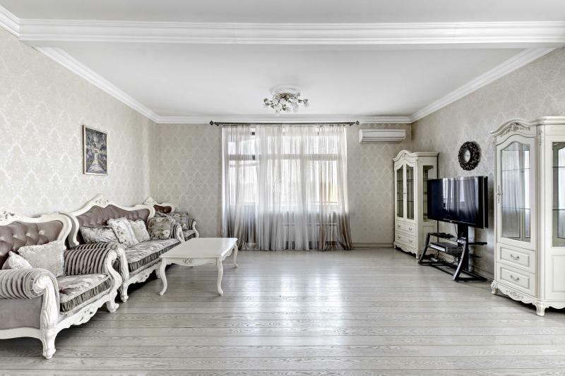 4-комнатная Квартира, 216 м2