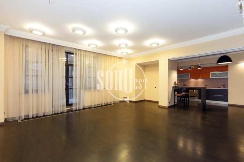 6-комнатная Квартира, 262 м2