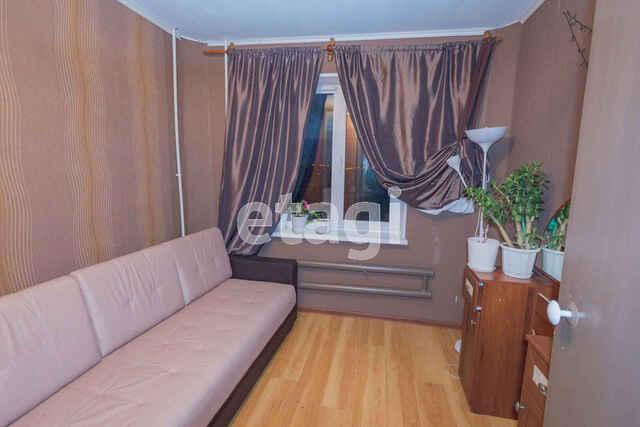 4-комн. квартира, 82 м², 1/9 этаж