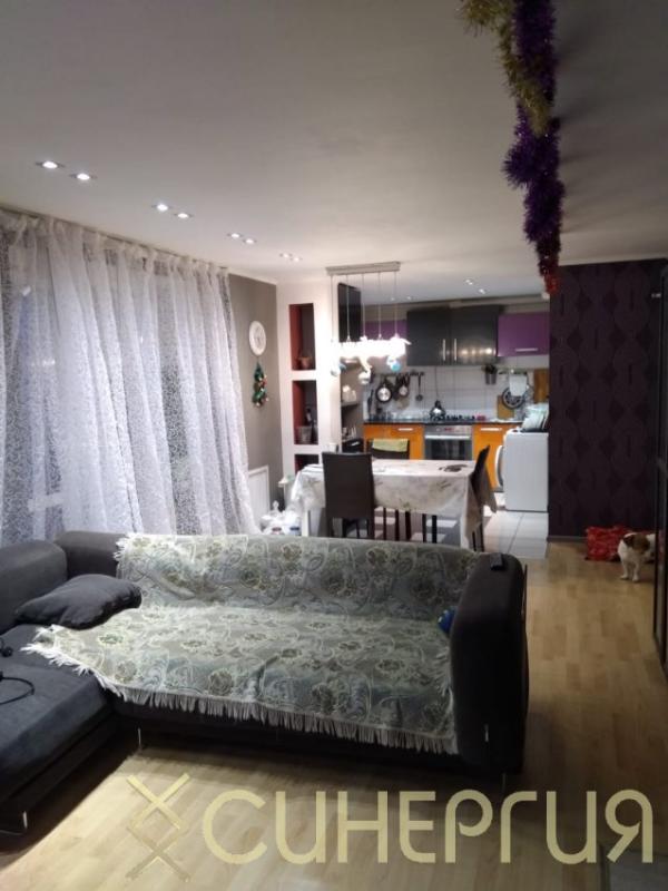 3-комн. квартира, 86 м², 8/10 этаж