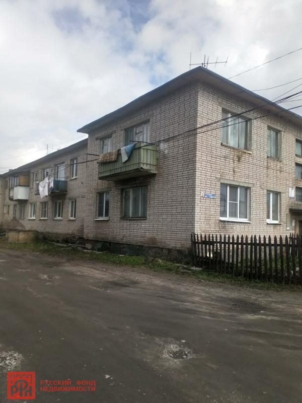 Квартира, Новгородская область, пос. Батецкий, Первомайская улица, 5. Фото 1
