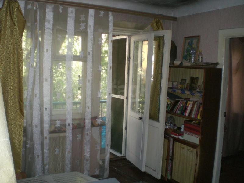 2-комн. квартира, 42 м², 3/6 этаж
