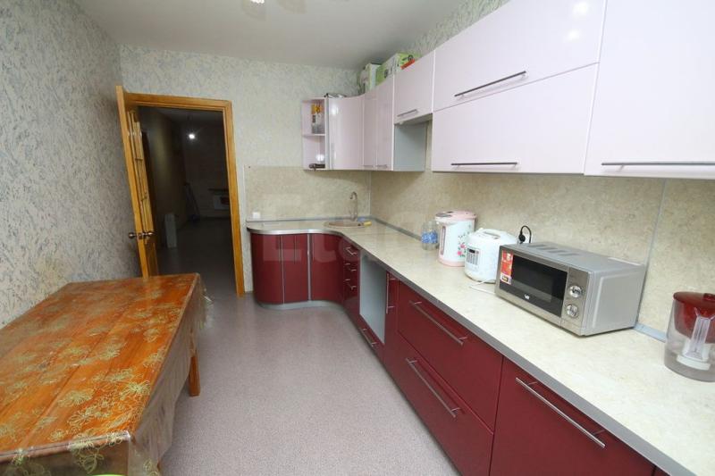 2-комн. квартира, 69 м², 12/12 этаж