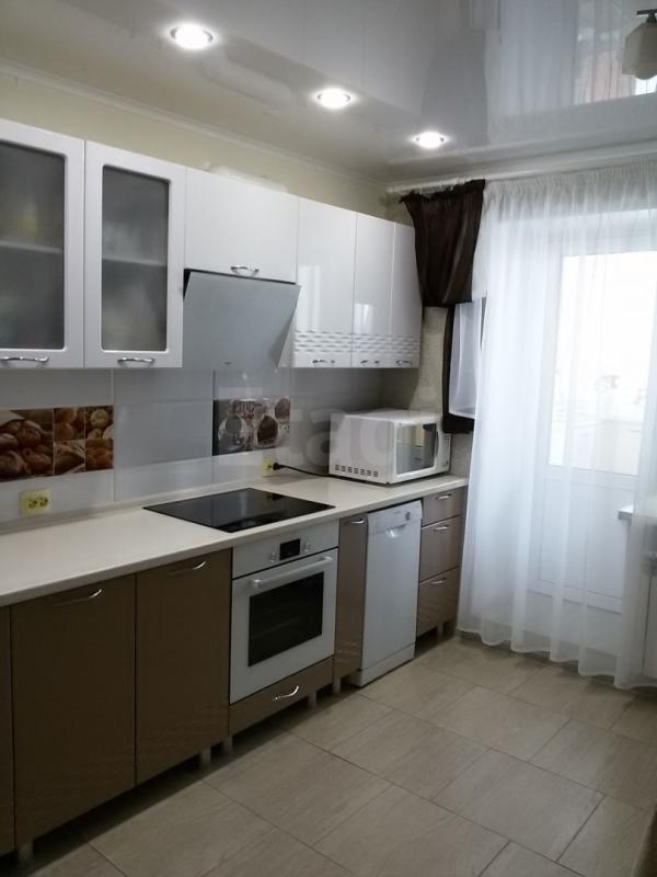 3-комн. квартира, 80 м², 4/12 этаж