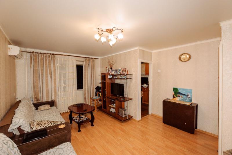 2-комн. квартира, 44 м², 3/5 этаж