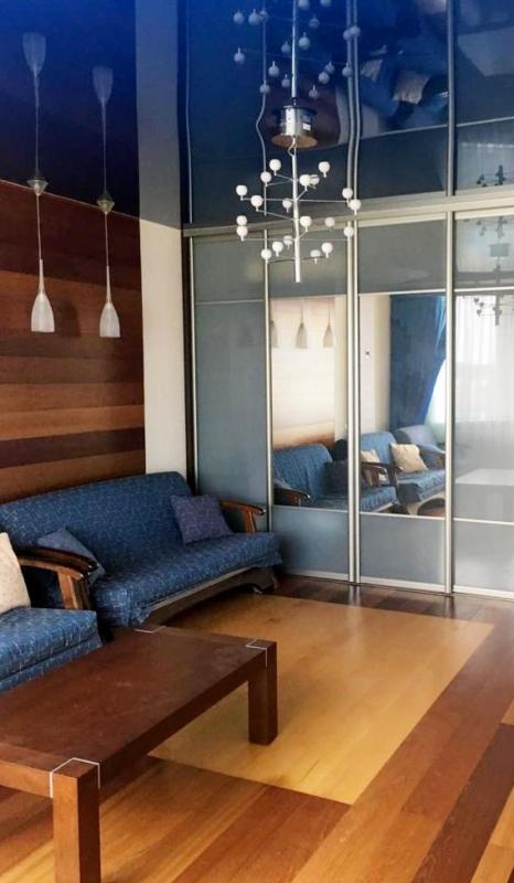 2-комн. квартира, 69 м², 5/6 этаж